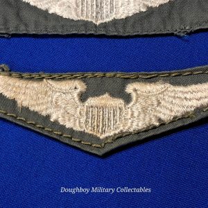vietnam-war-era-early-set-of-two-wing-for-flight-jackets-sage-green-pilot-and-senior-type-embroidered-uniform-removed
