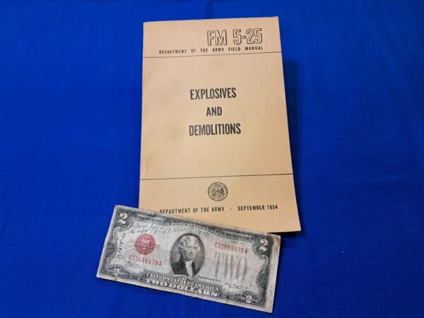 field-manual 5-25-explosives-and-demolitions-vietnam-era-1954-dated-book-very-detailed-180-pages