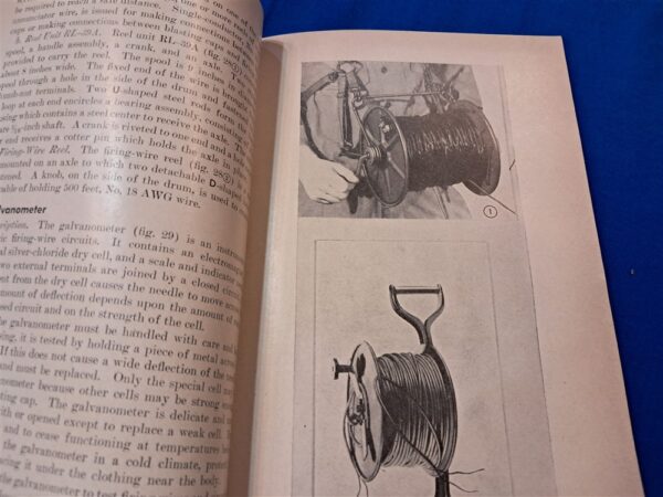 field-manual 5-25-explosives-and-demolitions-vietnam-era-1954-dated-book-very-detailed-180-pages