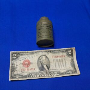 korean-war-era-individual-foot-powder-for-field-pesonal-use-one-ounce-can-metal-lid