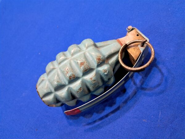 korean-war-m-21-training-grenades-all-original-1953-war-dated-february-paint-original-205-a-1-spoon-fuze
