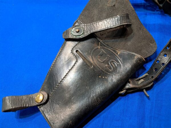 vietnam-war-era-leather-black-shoulder-holster-for-45-auto-pistol-colt-1911-nice-condition-with-1-repair