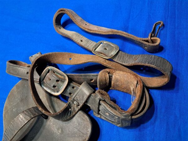 korean-war-marine-corps-shoulder-type-holster-dated-1944-dyed-black-for-service