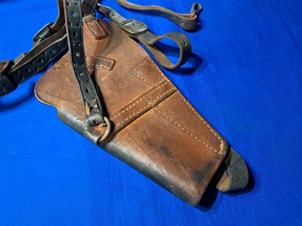 korean-war-marine-corps-shoulder-type-holster-dated-1944-dyed-black-for-service