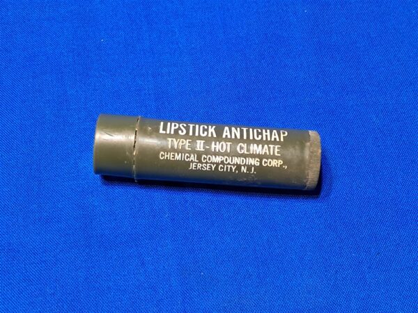 lipstick-antichap-vietnam vietnam-war-era-field-tube-of-anti-chap-lip-stick-olive-green-color-plastic