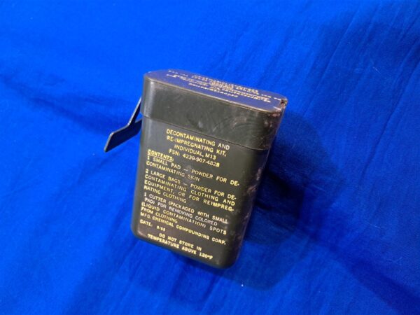 vietnam-war-1968-dated-decon-m-13-kit-for-gas-mask-bacpouch-field-issue-not-trainer