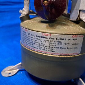 korean-war-camp-field-stove-m-1950-type-unissued-mint-condition-unused-original-paint-and-canister-with-technical-manual-1952-dated
