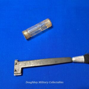 vietnam-war-m-79-grenade-launcher-tools-oil-bottle-and-combination-brush-original-excellent