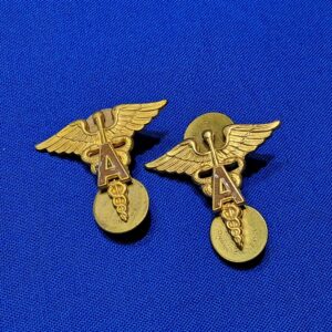 medical-officer-insignia