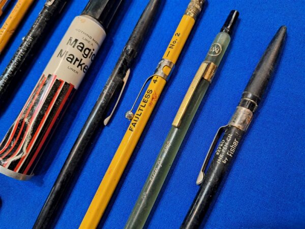 vietnam-war-pencil-set-to-fill-a-map-case-all-original-contents-pre-1969-markeers-erasures-and-pencils-with-pocket-clips