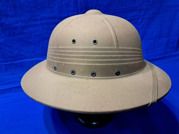 world-war-two-marine-navy-army-type-pith-helmet-tan-with-sweat-band-and-chin-strap-excellent-conditon-dated-1944