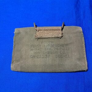 korean-war-1953-dated-first-aide-pouch-by-white-bush-company-excellent-condition