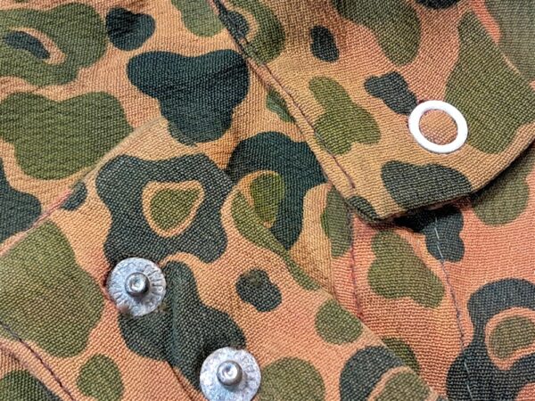 vietnam-early-special-forces-bib-scarf-uniform-leopard-pattern-silky-rayon-original