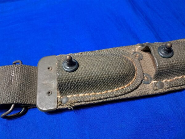 world-war-two-signal-corps-linesman-plier-set-for-field-radio-wire-set-up-and-other-duties-canvas-waterproof case