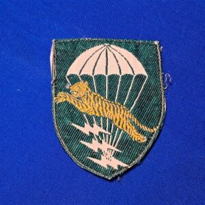 vietnam-arvin-special--forces-patch-woven-uniform-removed-2nd-pattern