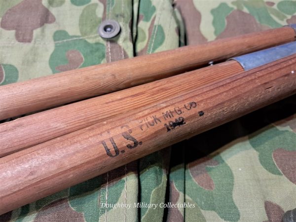 world-war-two-original-near-mint-unissued-marine-corps-camo-shelter-half-complete-with-parts-and-straps-frog