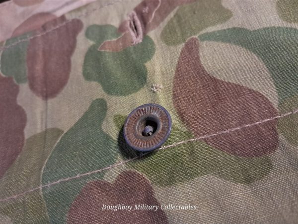 world-war-two-original-near-mint-unissued-marine-corps-camo-shelter-half-complete-with-parts-and-straps-frog