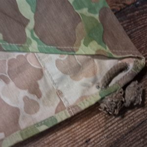 world-war-two-original-near-mint-unissued-marine-corps-camo-shelter-half-complete-with-parts-and-straps-frog