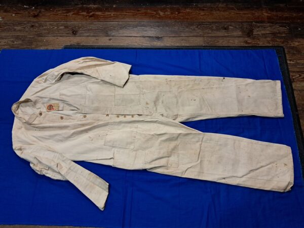 world-war-two-vet-corp-uniform-overall-white-cotton-belonging-to-lieutenant-colonel-pacific-theater-bounton