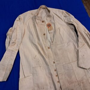 world-war-two-vet-corp-uniform-overall-white-cotton-belonging-to-lieutenant-colonel-pacific-theater-bounton