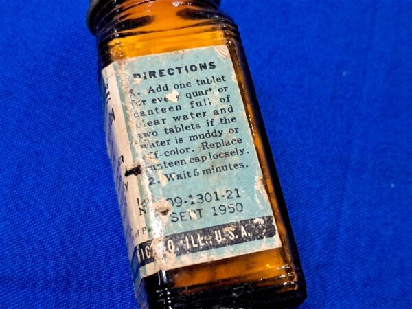 korean-war-water-purification-tablets-tabs-in-0original-larger-bottle-for-med-kits-blue-label-1950-dated