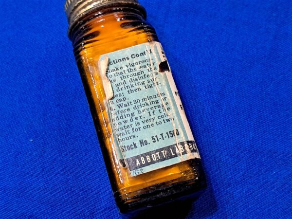 korean-war-water-purification-tablets-tabs-in-0original-larger-bottle-for-med-kits-blue-label-1950-dated