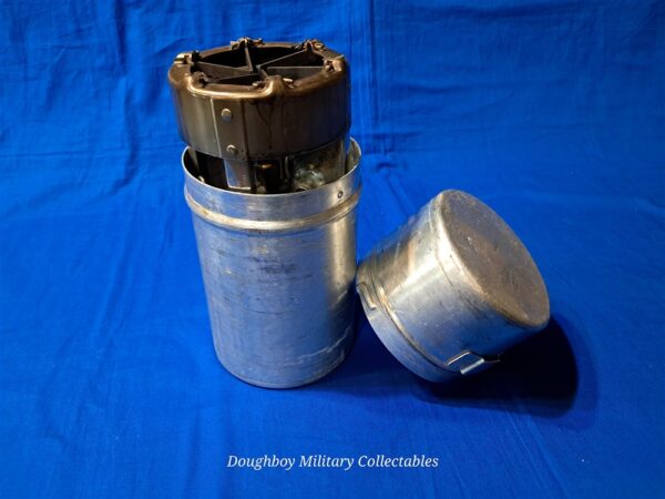 world-war-two-mountain-cooking-stove-set-troops-aluminum-carrier-excellent-working-condition