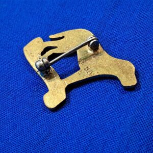 world-war-two-missouri-203rd-coastal-artillery-unit-insignia-with-hound-dog-excellent-condition