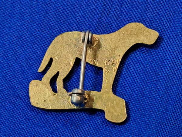 world-war-two-missouri-203rd-coastal-artillery-unit-insignia-with-hound-dog-excellent-condition