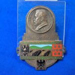 german-world-war-two-vehicle-plaque-for-the-automobile-club-dutch-enamel-on-metal-by-lauer