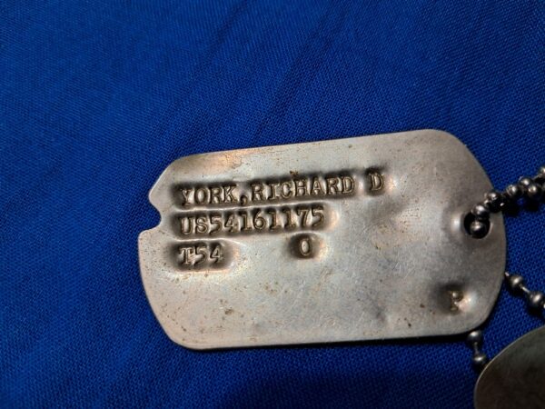 cold-war-era-dogs-tag-set-matching-1954-dfated-original-chain-excellent-condition