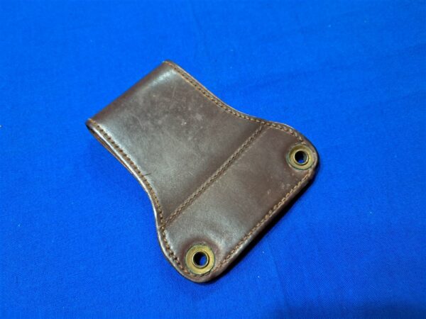 world-war-two-leather-russett-bayonet-and-holster-entender-for-duty-belts