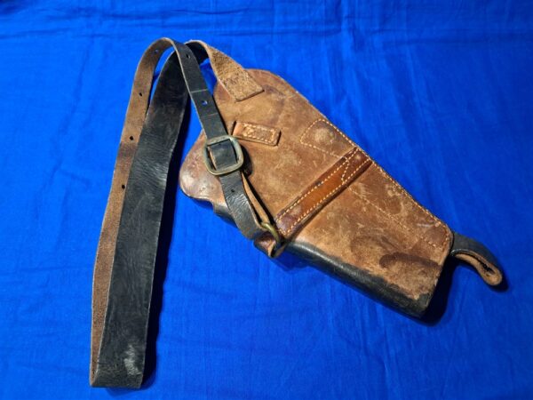world-war-two-korean-war-modified-m-3-shoulder-holster-tanker-model-dyed-black-for-new-regulations-fits-45-pistol