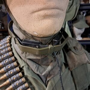vietnam-war-era-throat-microphone-grc-267-plastic-neck-band-for-pilot-flight-helmets