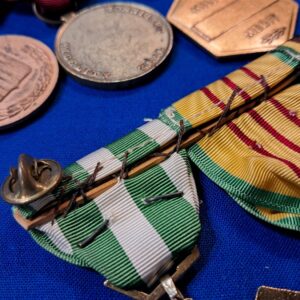 vietnam-war-era-medal-grouping-dress-six-total-with-battle-stars-and-v-award-excellent-condition