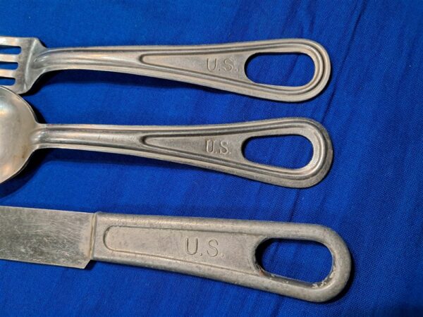 vietnam-war-era-mess-kit-with-utensils-59-dated-handle-excellent-condition-stainless-steel