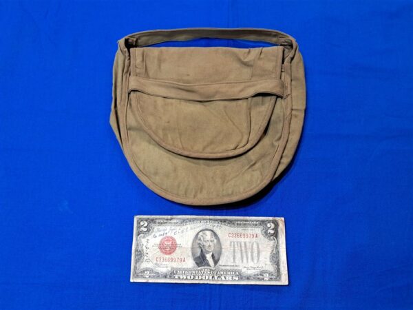 world-war-two-womans-army-corps-bag-for-toiletries-or-stockings-light-olive-green-with-handle