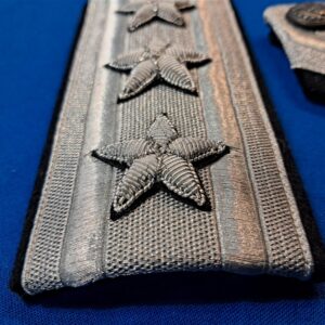 vietnam-war-period-lieutenant-general-shoulder-boards-full-bullion-with-hand-sewn-on-stars-excellent-condition