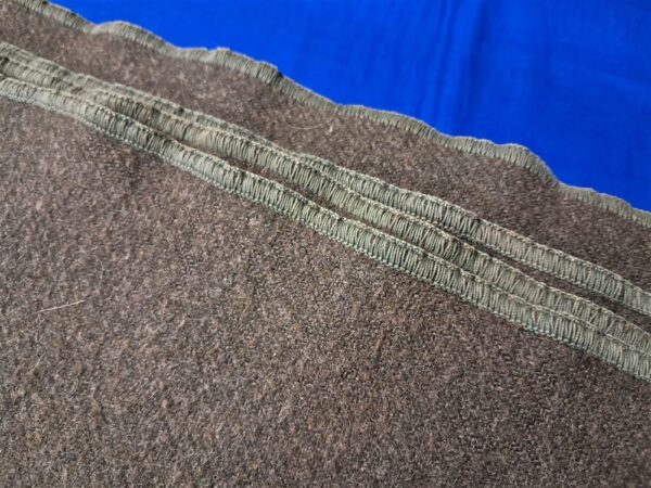 world-war-two-marine-corps-wool-blanket-with-stripe-and-printed-logo