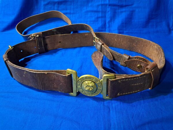 world-war-one-british-service-belt-general-leather-with-cross-strap-excellent-condition-cast-brass-king-crown