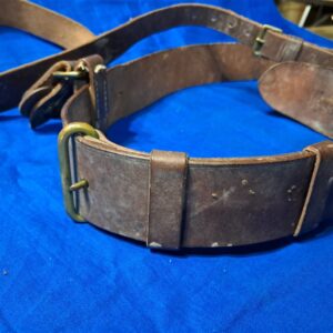world-war-one-british-service-belt-general-leather-with-cross-strap-excellent-condition-cast-brass-king-crown