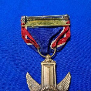 world-war-two-distinguised-service-cross-to-killed-in-action-presely-soldier-1944-europe-missouri-with-purple-heart-grouping-wwii