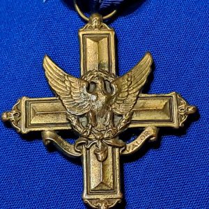 world-war-two-distinguised-service-cross-to-killed-in-action-presely-soldier-1944-europe-missouri-with-purple-heart-grouping-wwii