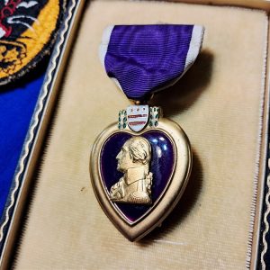 world-war-two-distinguised-service-cross-to-killed-in-action-presely-soldier-1944-europe-missouri-with-purple-heart-grouping-wwii