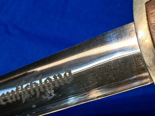 german-world-war-two-ground-dagger-early-s-a-pattern-1933-with-nickel-silver-fittings-excellent-condition-with-scabbard