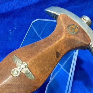 german-world-war-two-ground-dagger-early-s-a-pattern-1933-with-nickel-silver-fittings-excellent-condition-with-scabbard