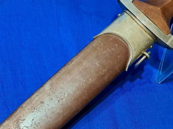 german-world-war-two-ground-dagger-early-s-a-pattern-1933-with-nickel-silver-fittings-excellent-condition-with-scabbard