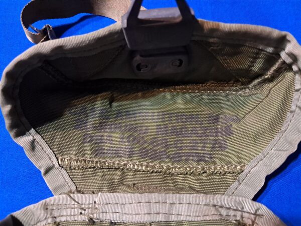vietnam-war-1968-dated-pouch-for-m-16-rifles-20-round-type-magazines-excellent-near-unissued