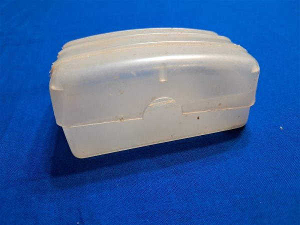 vietnam-war-clear-plastic-ribbed-soap-container-for-field-use