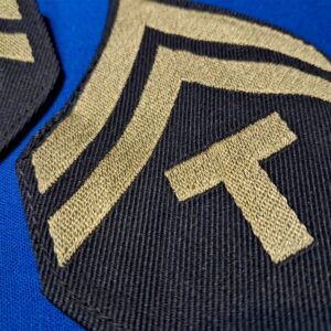 world-war-two-army-soldier-technician-5th-class-rank-shoulder-chevrons